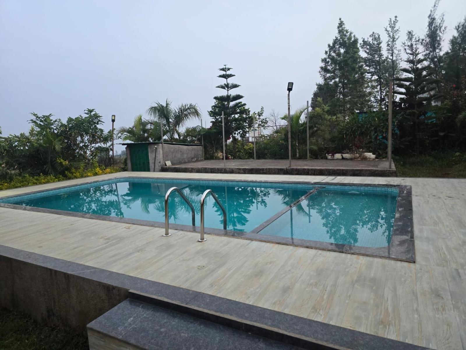 Stone Casa By Vgh 4Bhk Villa With Swimming Pool 마하발레슈와르 외부 사진