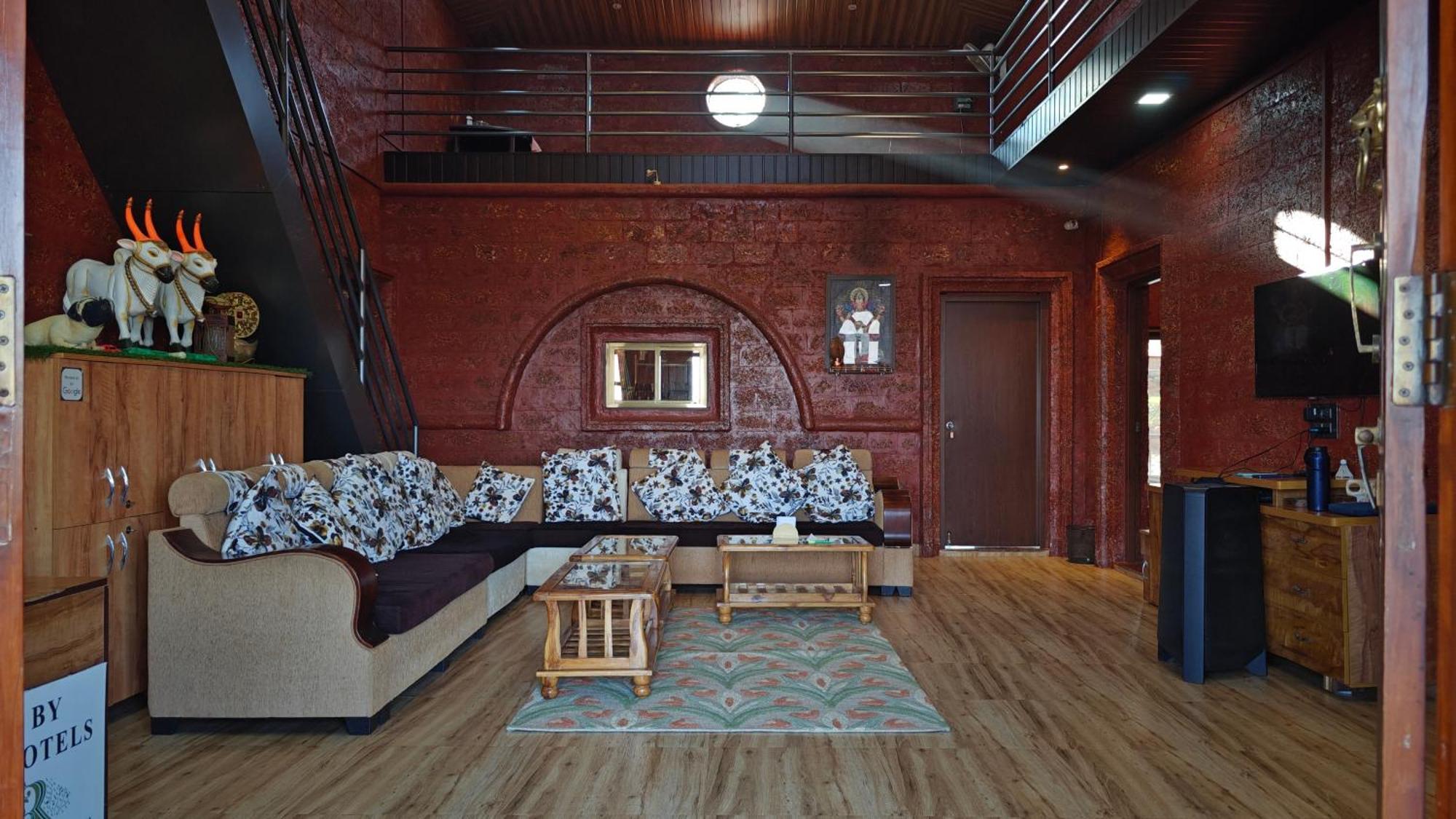 Stone Casa By Vgh 4Bhk Villa With Swimming Pool 마하발레슈와르 외부 사진